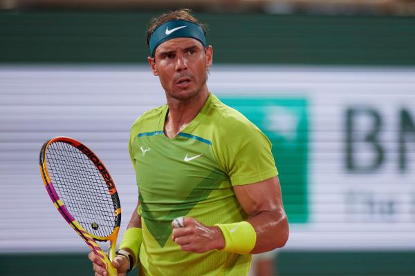 同时保持自 同时保持自