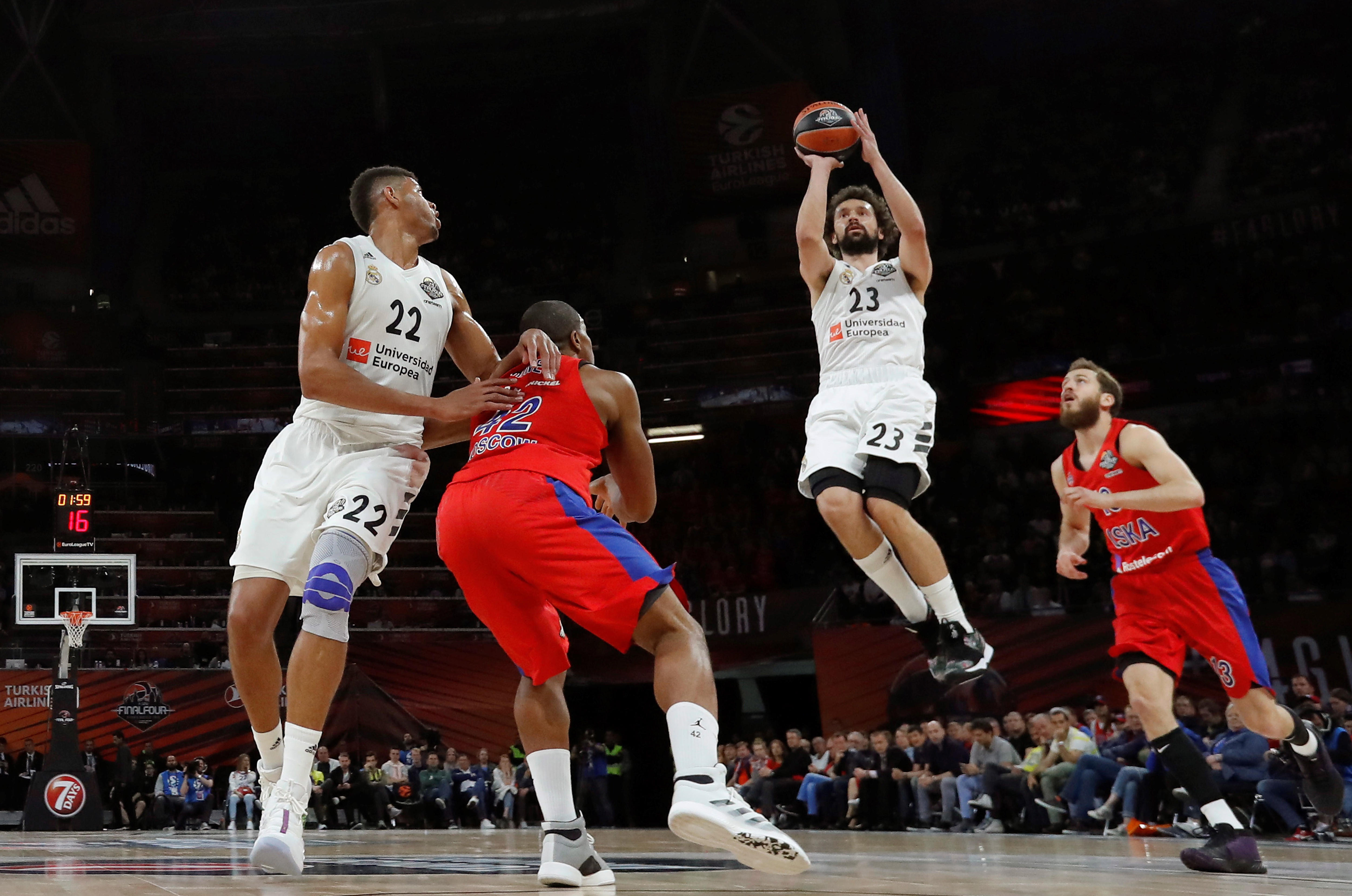 更是对临场 更是对临场